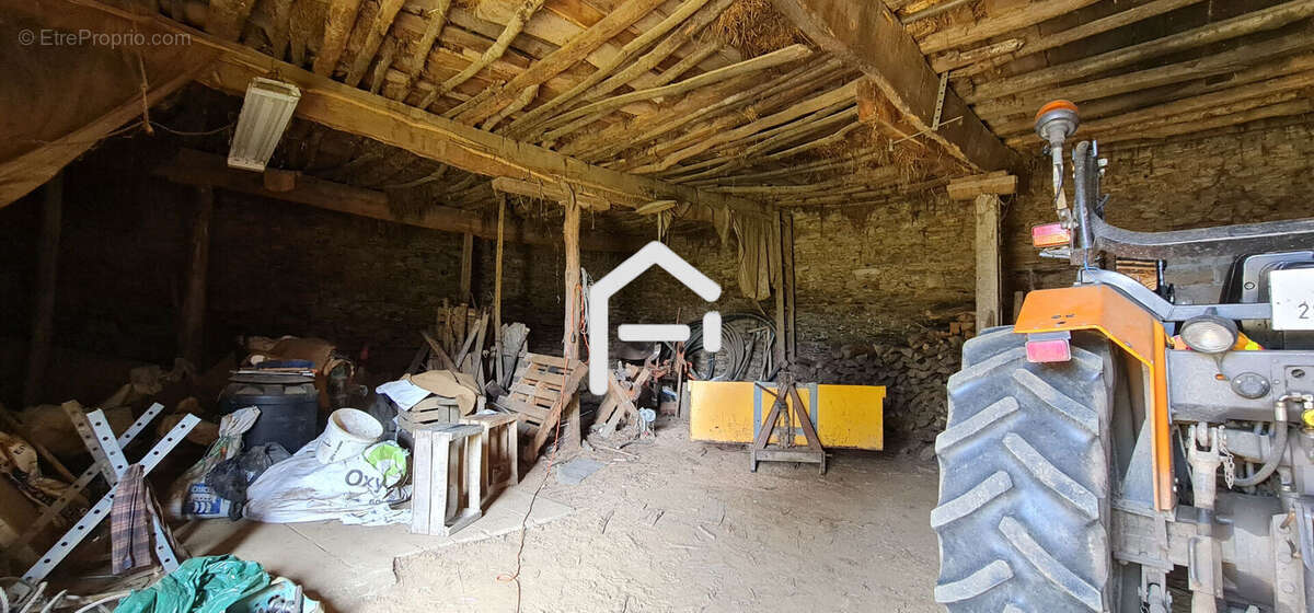 Maison à VOUTEZAC