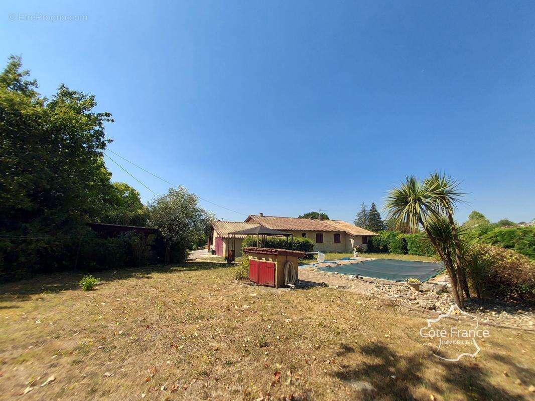 Maison 4 chambres et piscine sur grand terrain constructible - photo 11