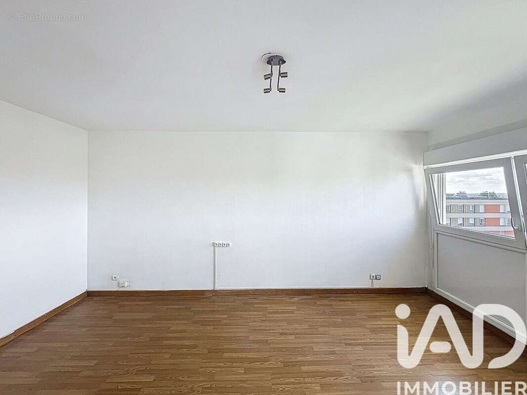 Photo 5 - Appartement à HEROUVILLE-SAINT-CLAIR