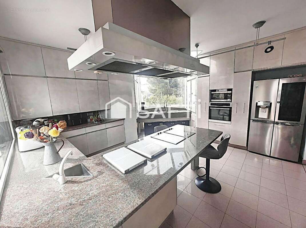 Photo 4 - Appartement à AUBAGNE