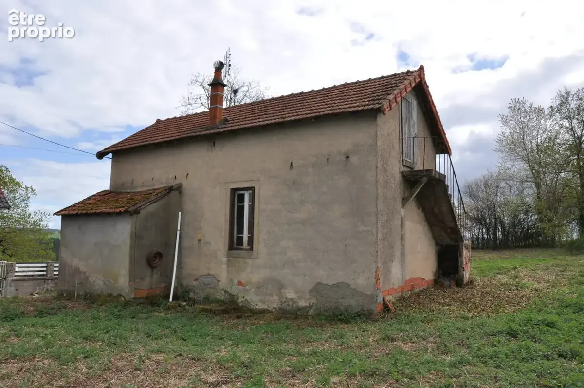 Petite maison des années 30, de 39,40 m2 au sol, avec combles aménageables, sur un terrain de 952 m2 plats. - photo 4
