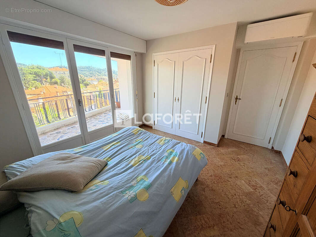 Cannes bas Petit Juas : Appartement 4 pièces 85 m² avec Terrasse, Parking et Cave - photo 11