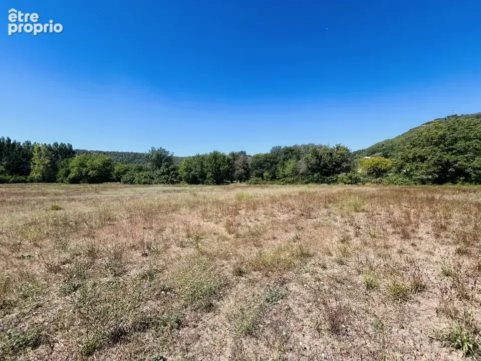 Terrain à SALERNES