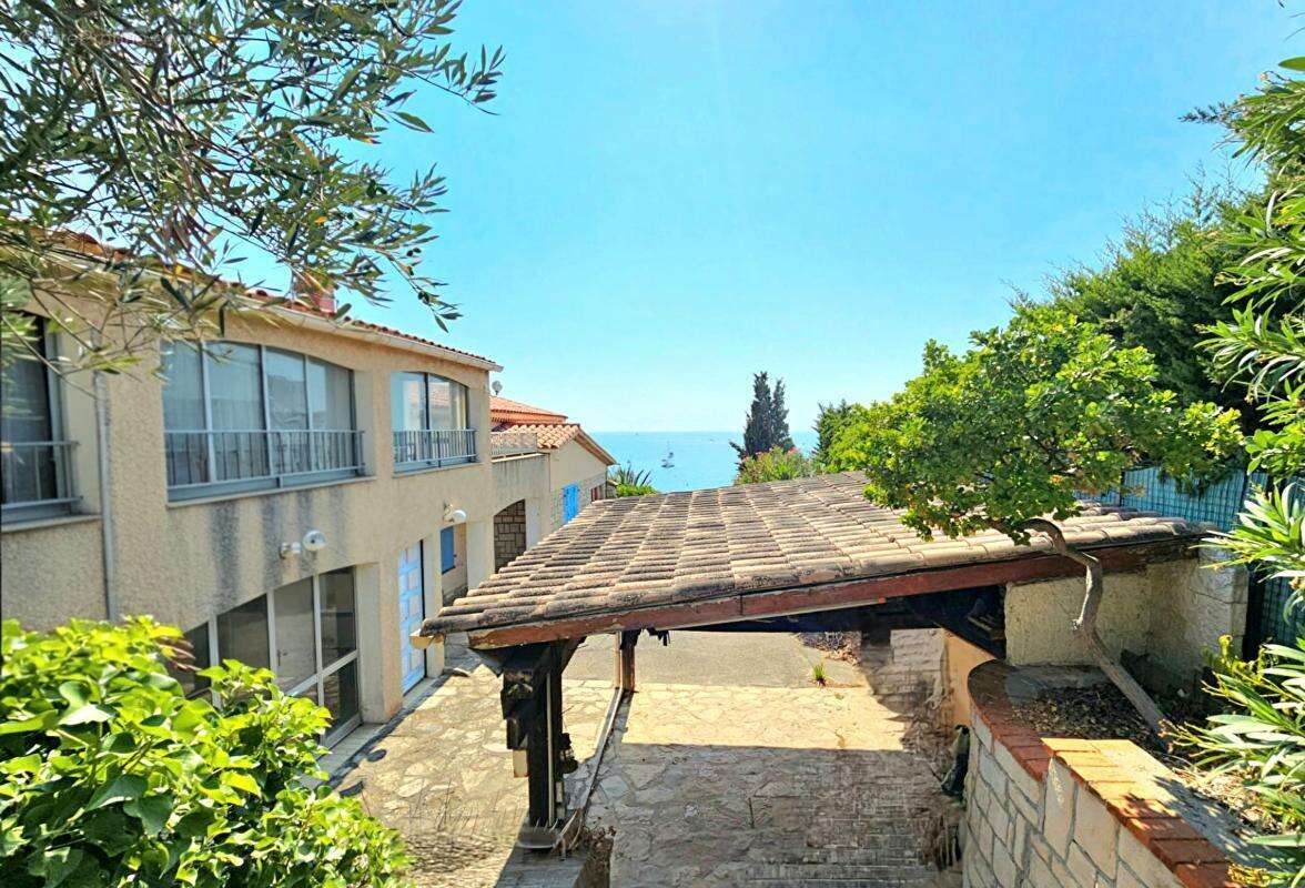 Maison à SANARY-SUR-MER