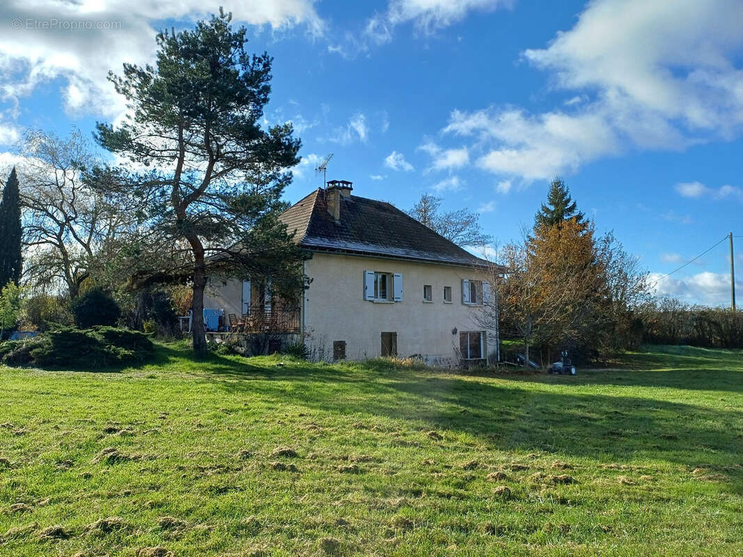 Maison à VILLENEUVE