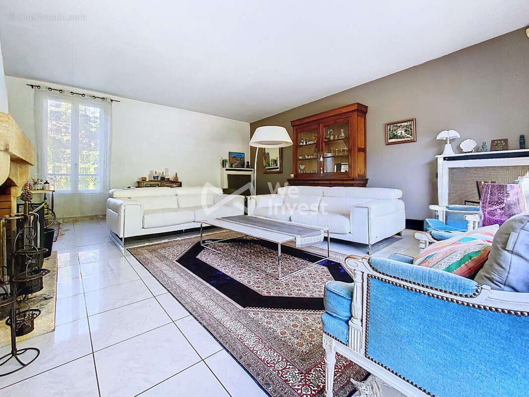 Maison à LE PERREUX-SUR-MARNE