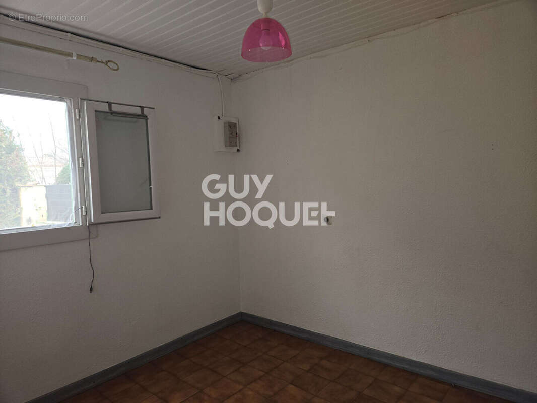 Maison à BAGNOLS-SUR-CEZE