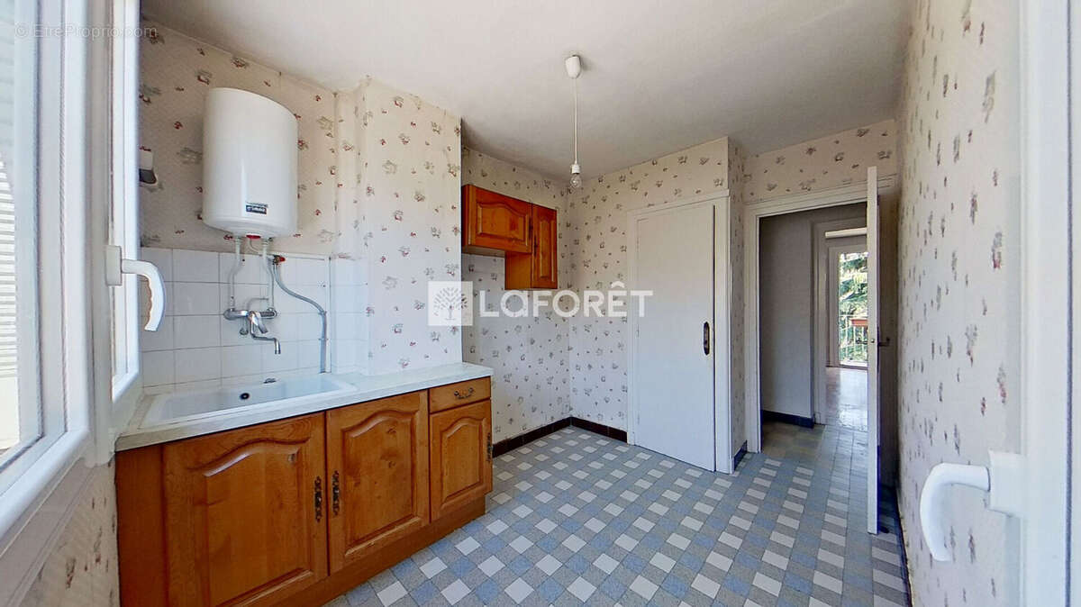 Appartement à BRON