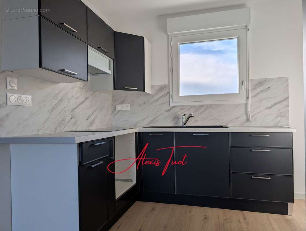 Appartement à AMBARES-ET-LAGRAVE