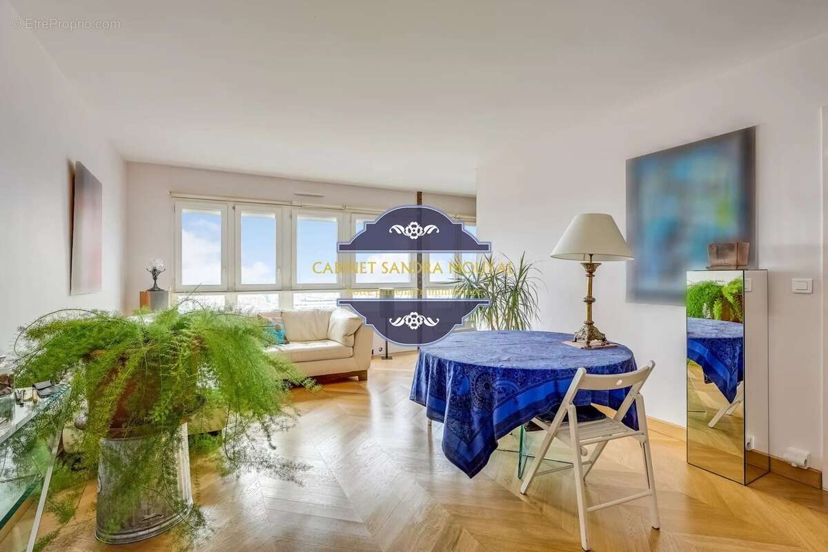 Appartement à PARIS-13E