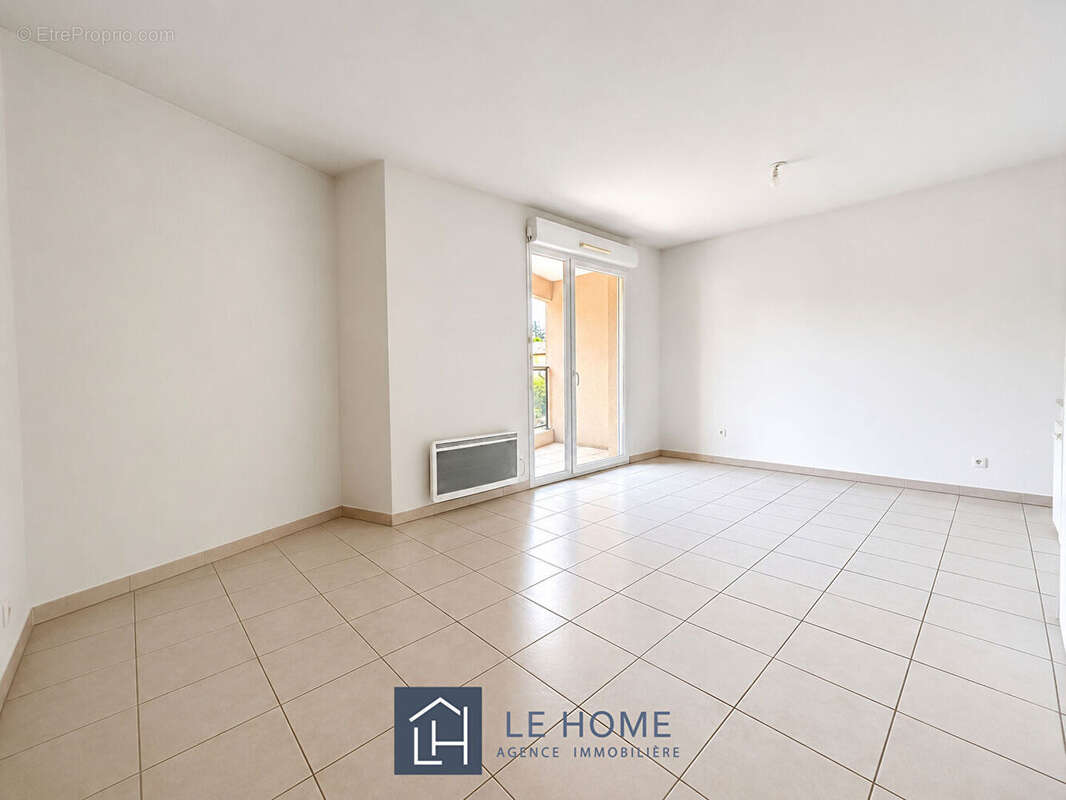 Appartement à TASSIN-LA-DEMI-LUNE
