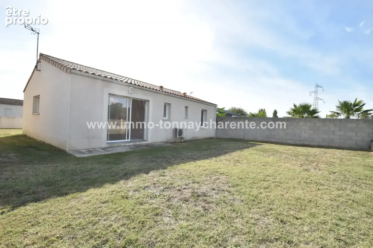 Maison 3 pièces 68 m² à vendre à Tonnay-Charente (17430) - photo 2