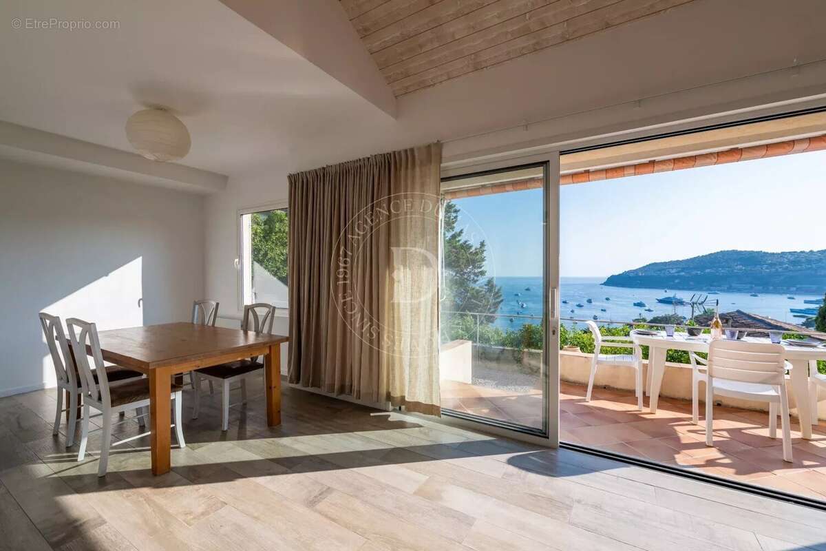 Villefranche-sur-Mer - Maison 3 Chambres - photo 3