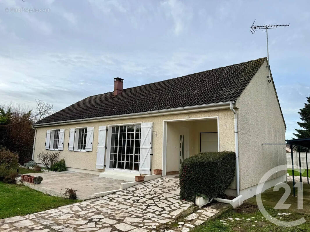 Maison à ANET