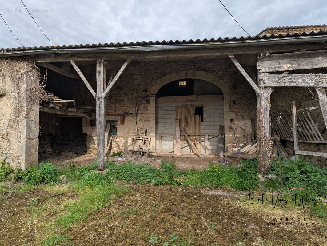 Maison à MONSEGUR