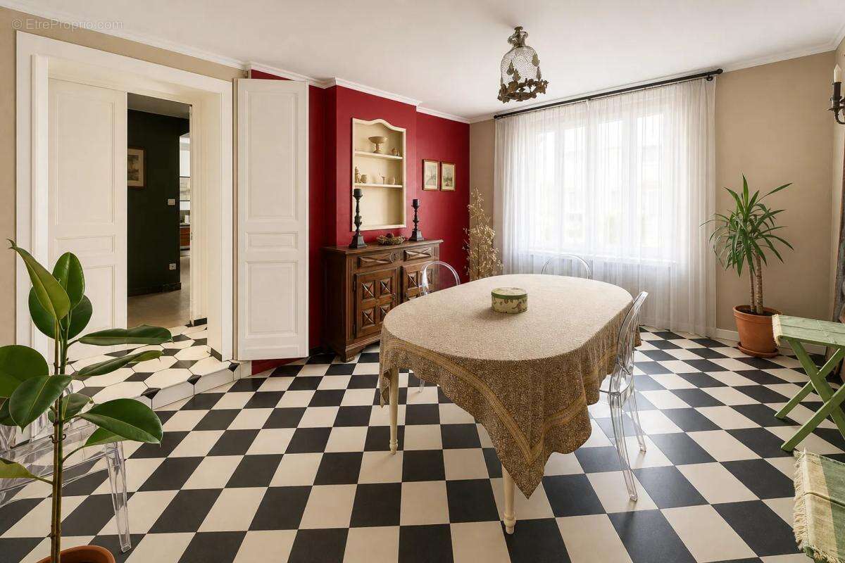 Maison à MIRANDE