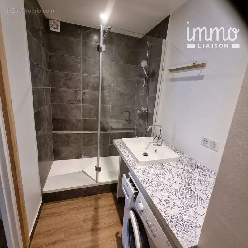 Appartement à L&#039;HAY-LES-ROSES