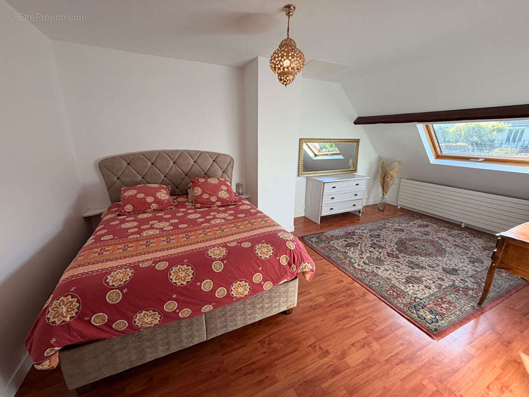 Maison à ORRY-LA-VILLE