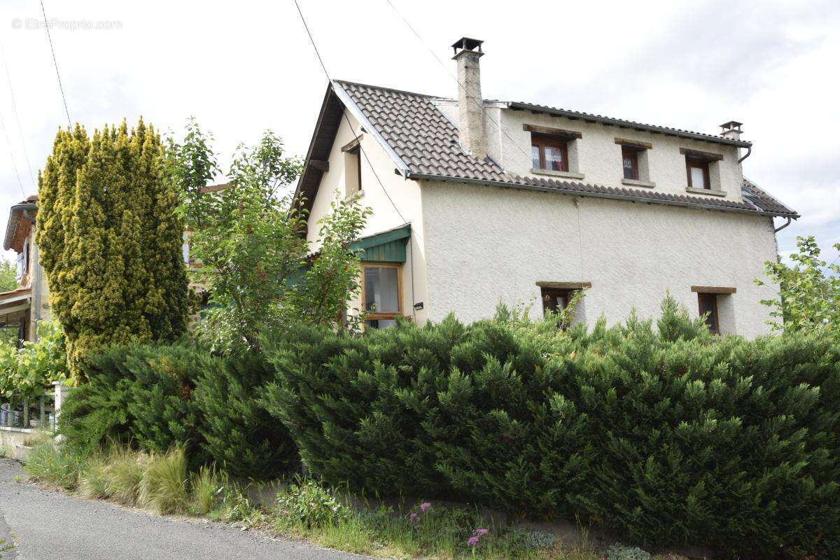 Maison 88 m² - 5 pièces  avec jardin et grange - photo 3