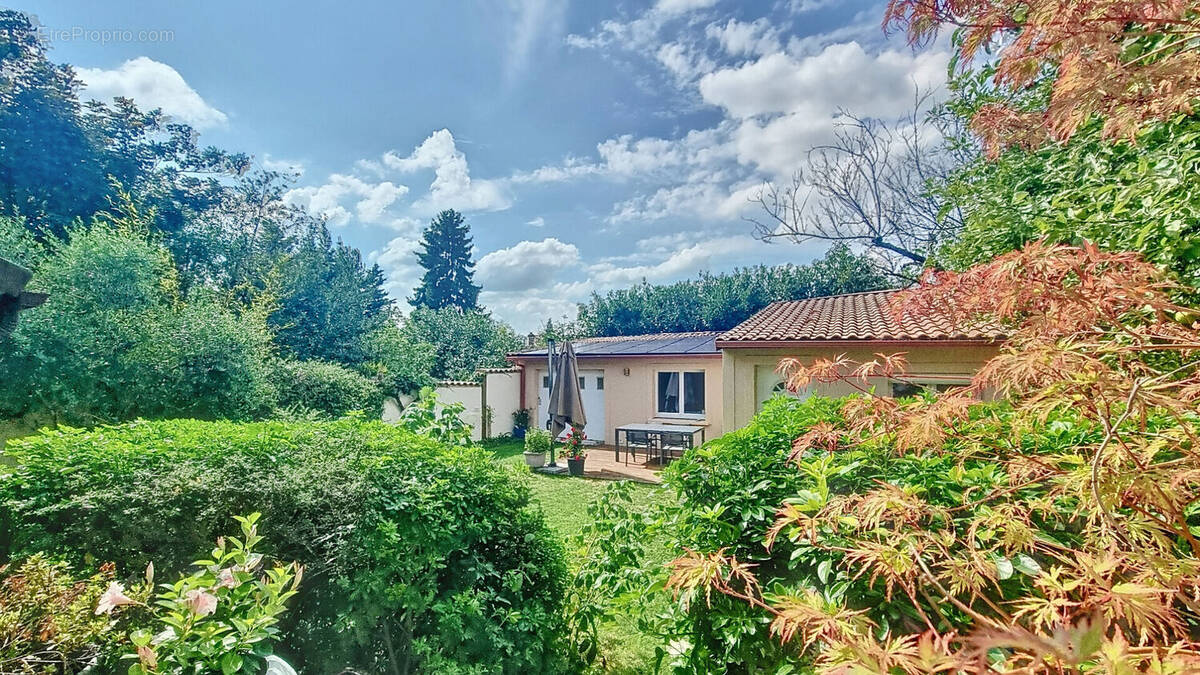 Maison à ROSNY-SOUS-BOIS