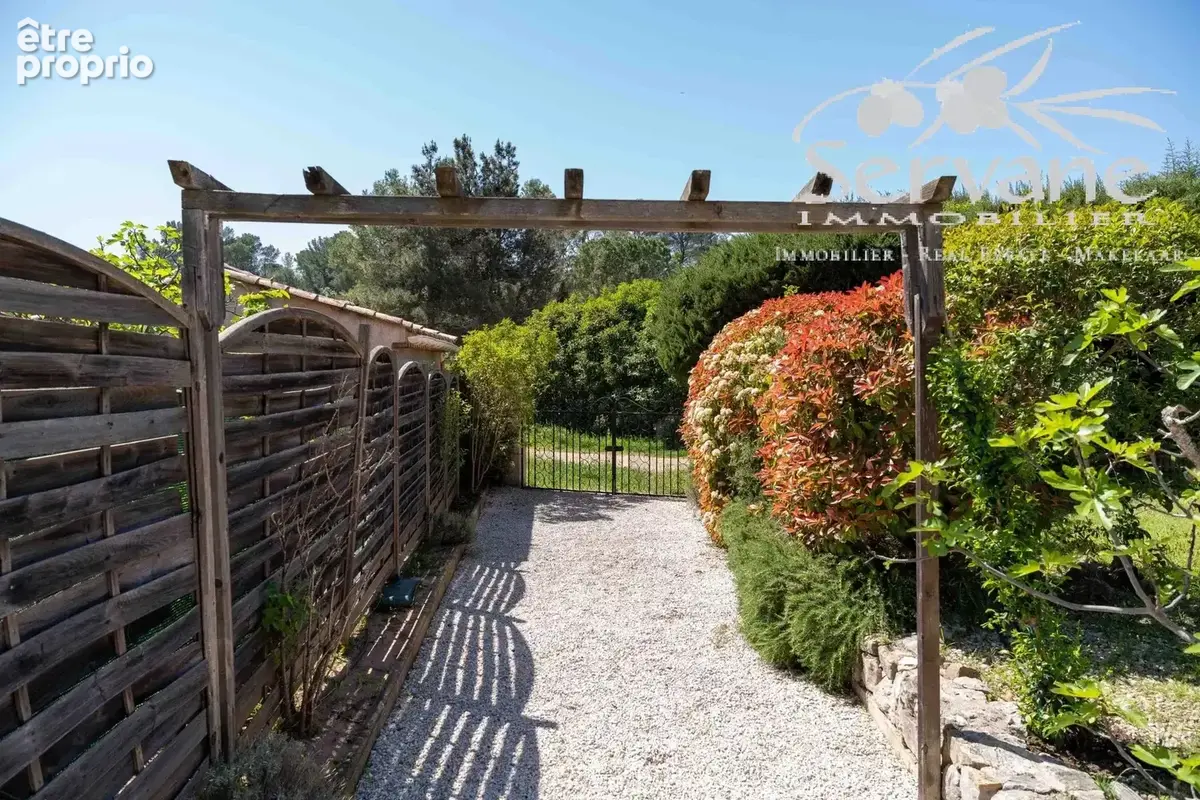 Villa taradeau t5 avec piscine - photo 9