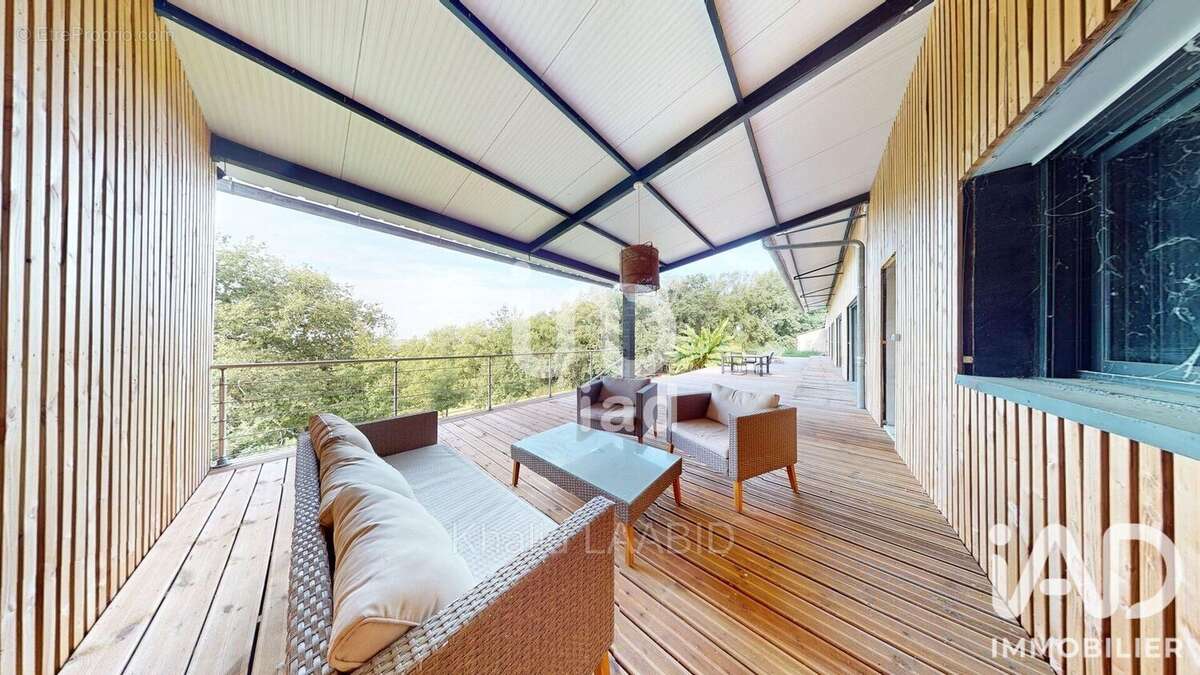 Maison 268 m² à Montesquieu  - photo 6