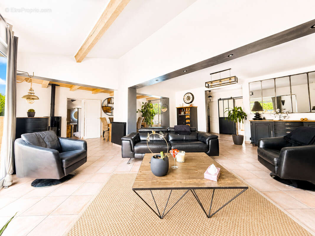 Maison à CAISSARGUES