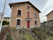 Maison à PUY-GUILLAUME