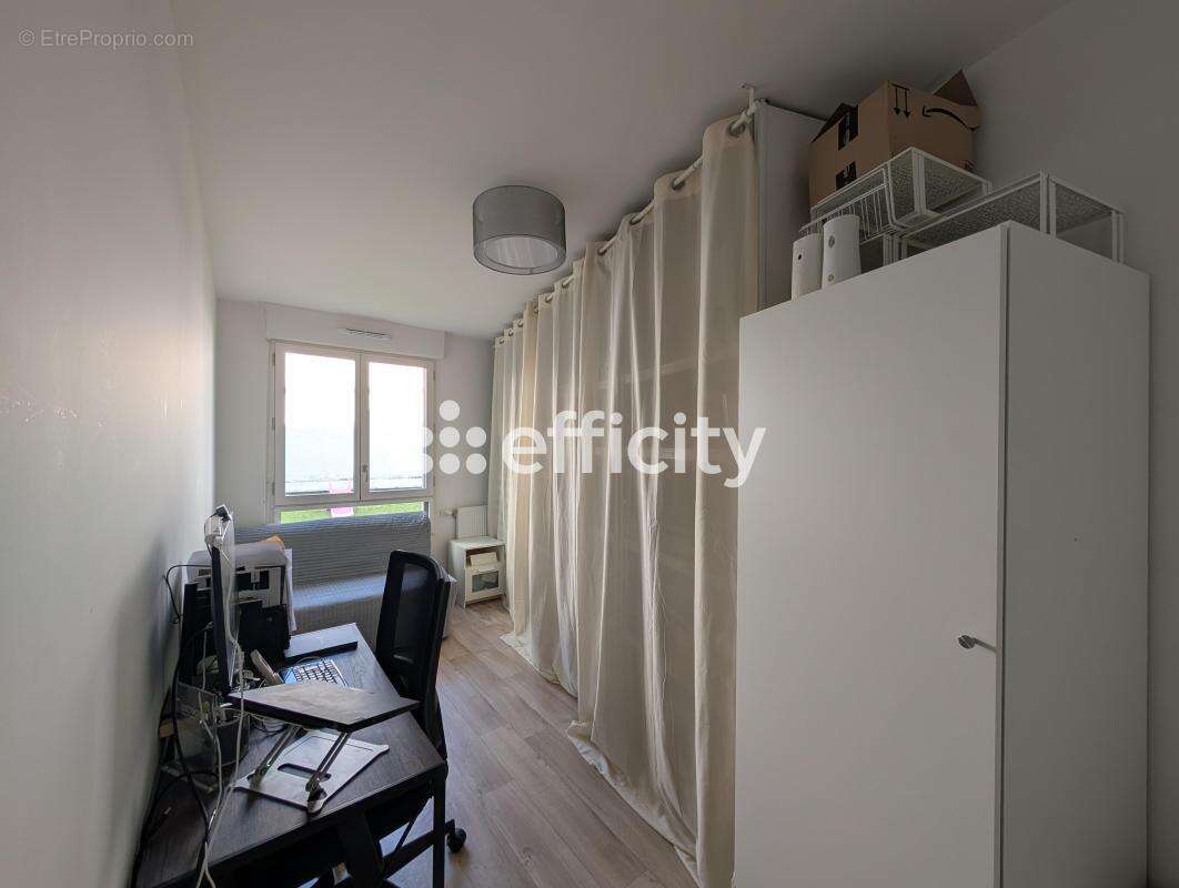 Appartement à EPINAY-SUR-SEINE