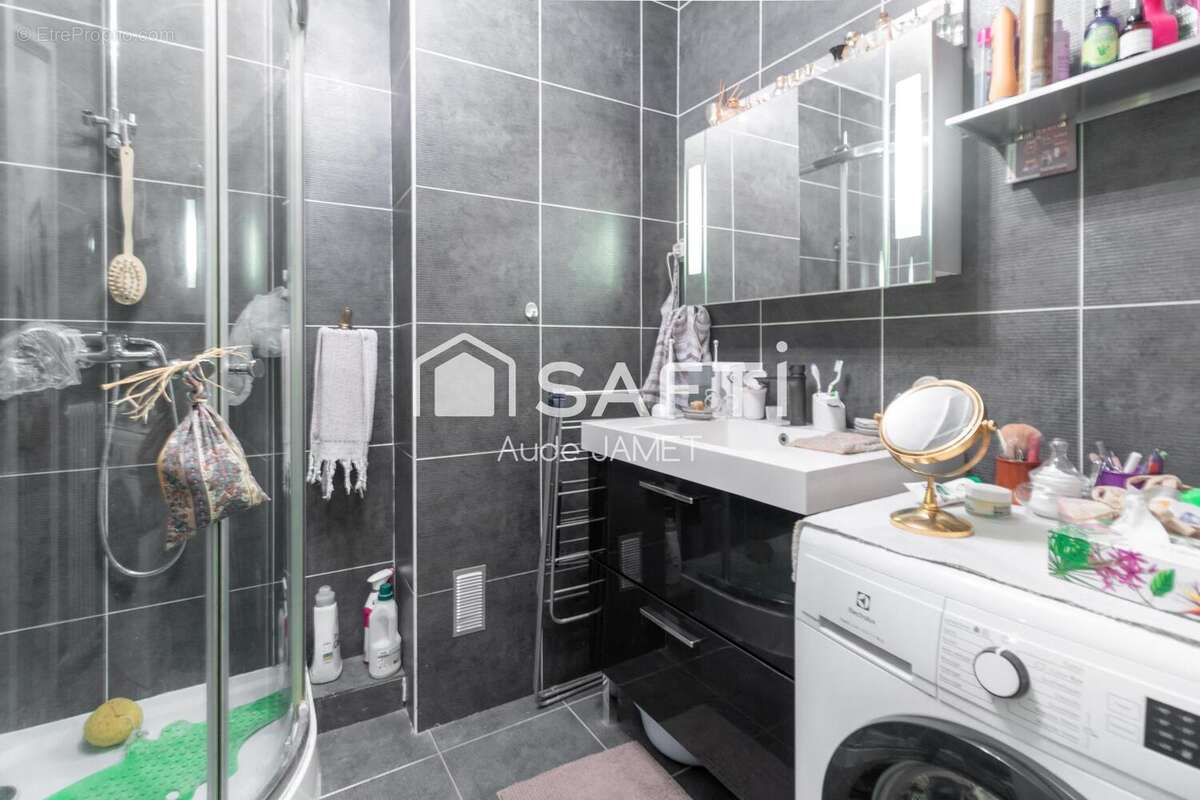 Photo 7 - Appartement à VERSAILLES