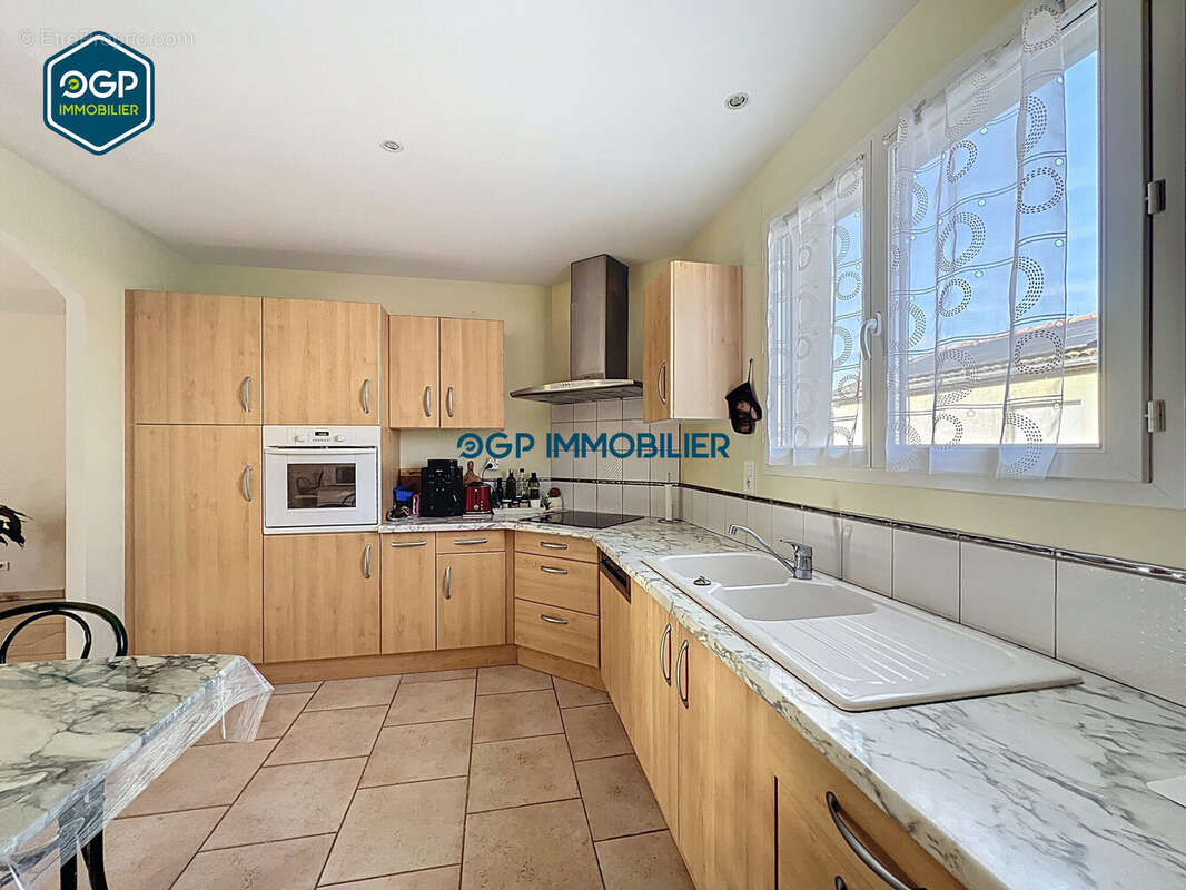 Maison à SAINT-SULPICE