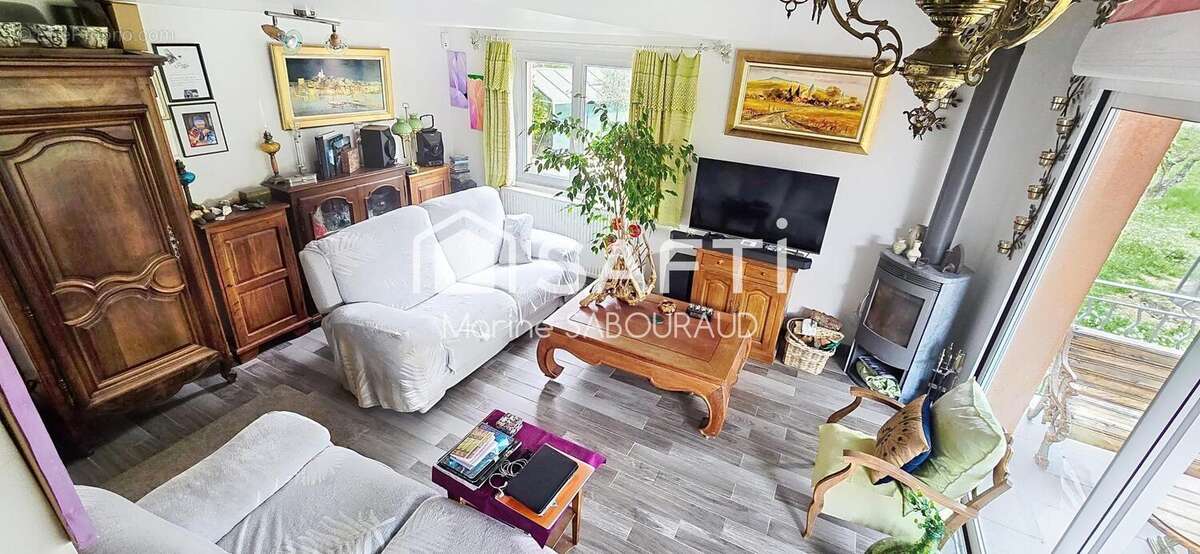 Photo 5 - Maison à ENTRECASTEAUX