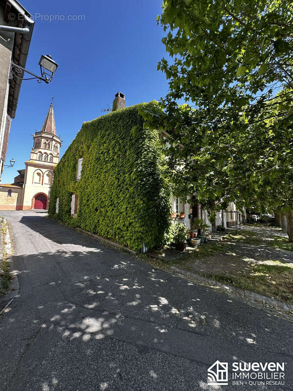 Maison 156 m² à Rieumes  - photo 2