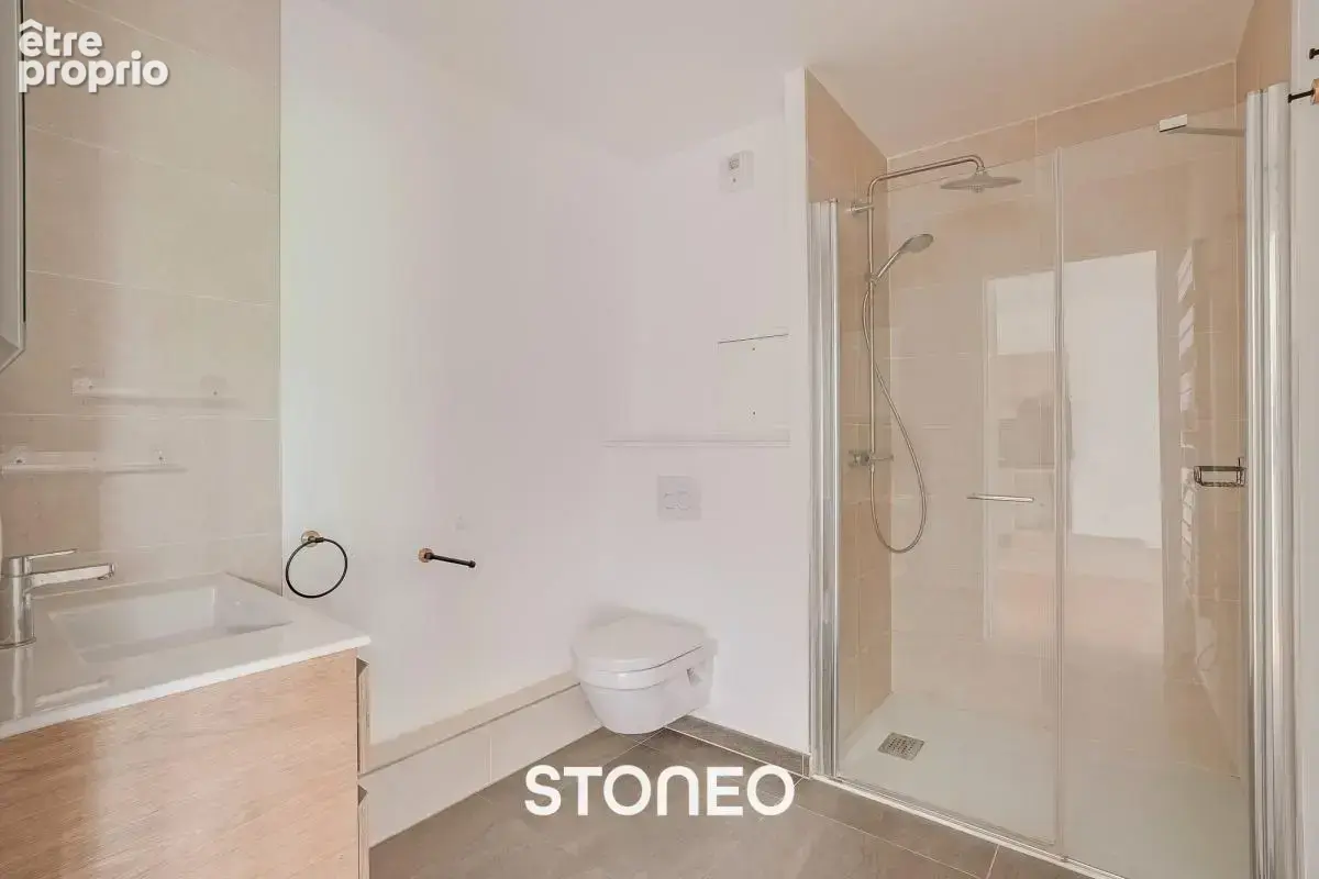 COEUR DE VILLE - appartement T2 - photo 4