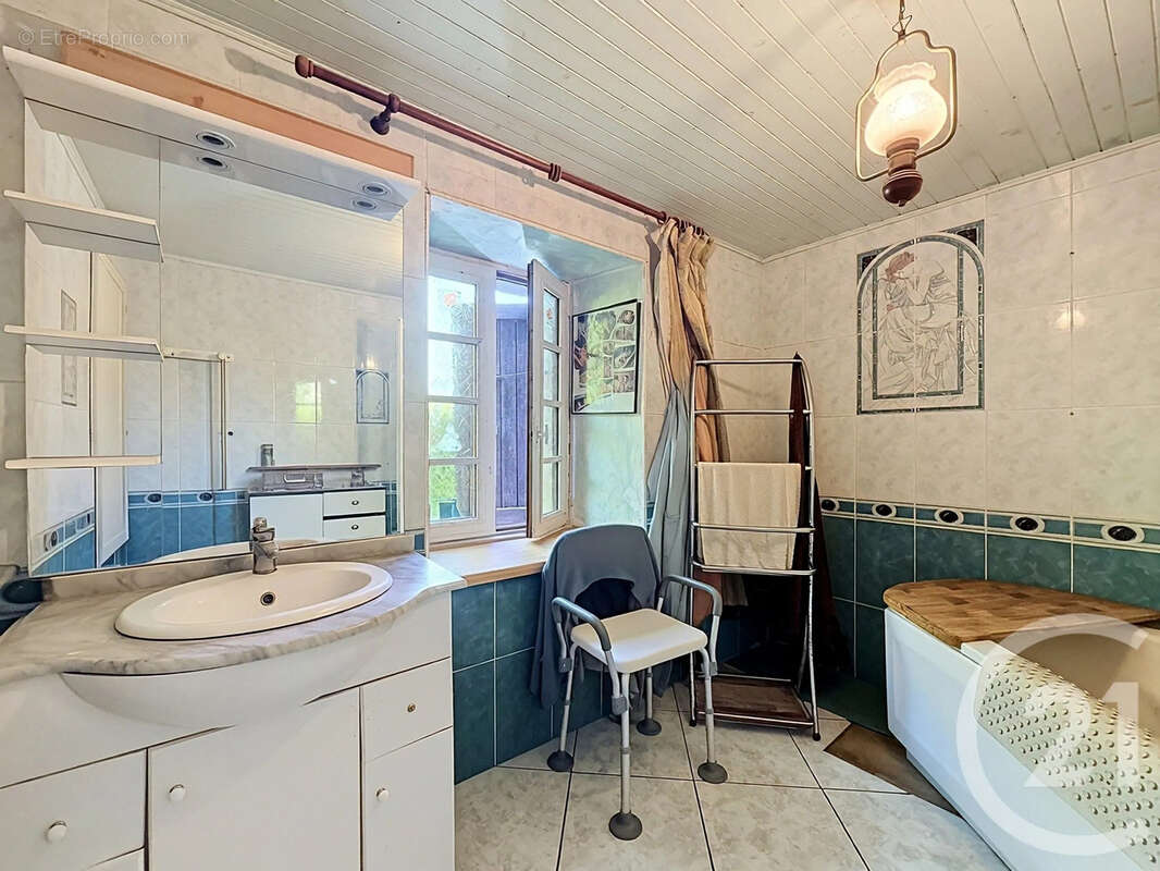Maison 155 m² à Chatillon-Sur-Cluses  - photo 11