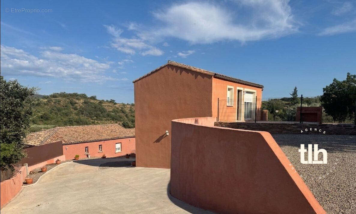Maison 400 m² à Usclas-Du-Bosc  - photo 2