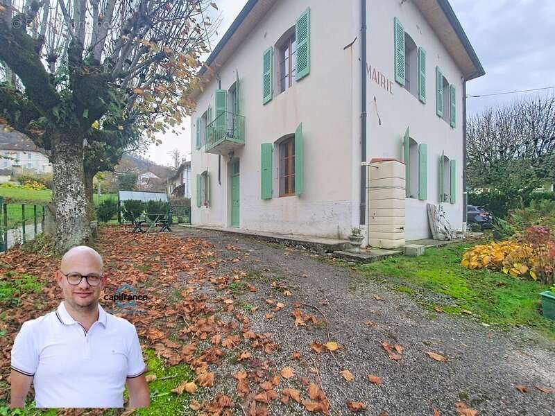 Maison à SAINT-BERON