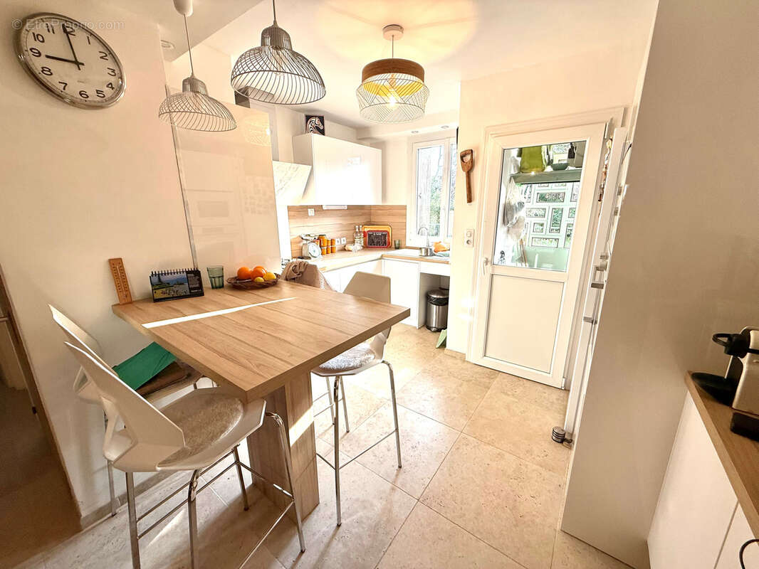 Appartement à MARSEILLE-12E
