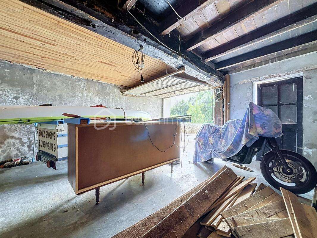 Ensemble immobilier - photo 5