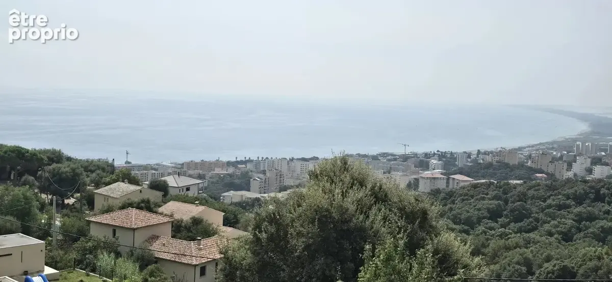 Maison à SAN-MARTINO-DI-LOTA