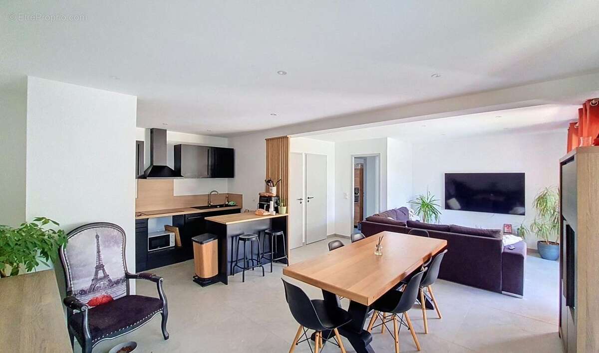 Maison 140 m² avec 2 logements indépendants - photo 3