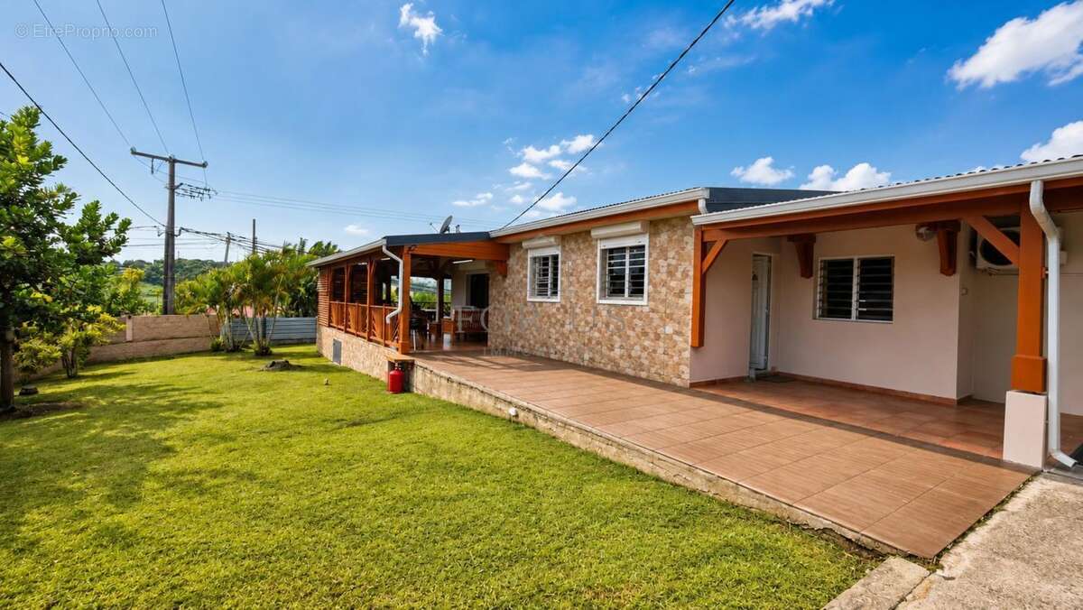 À vendre –maison  petit-bourg 97170 - photo 4