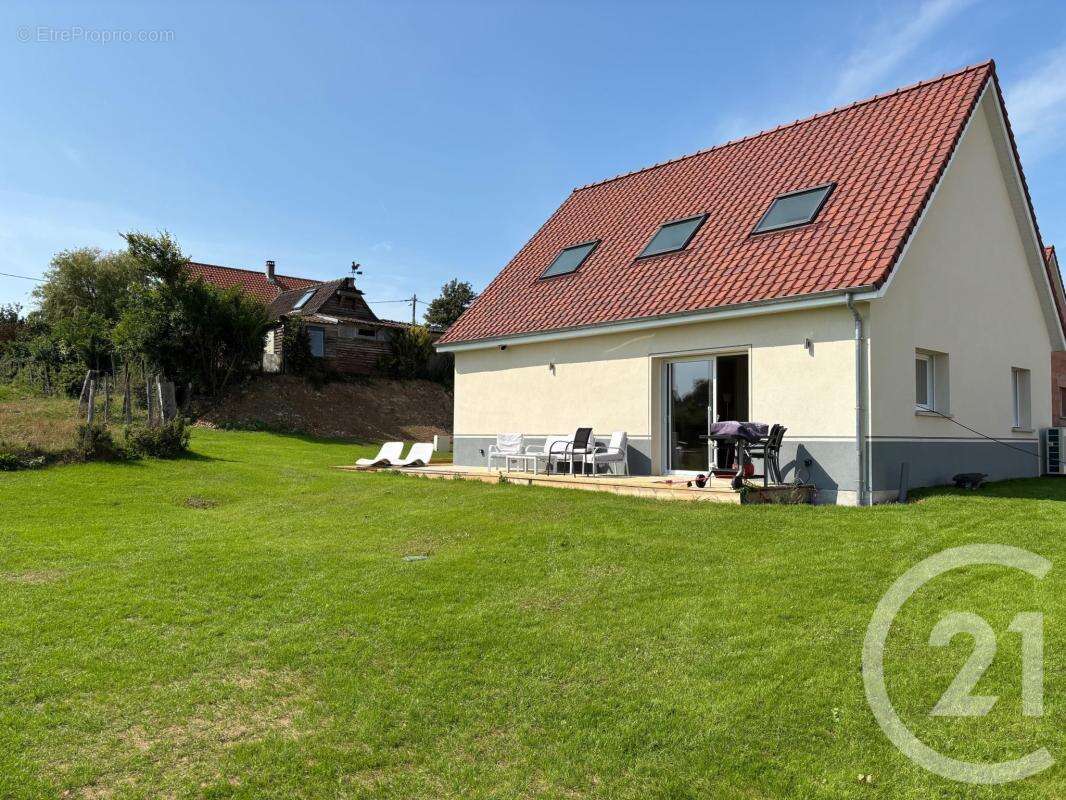 Maison à NEUFCHATEL-HARDELOT