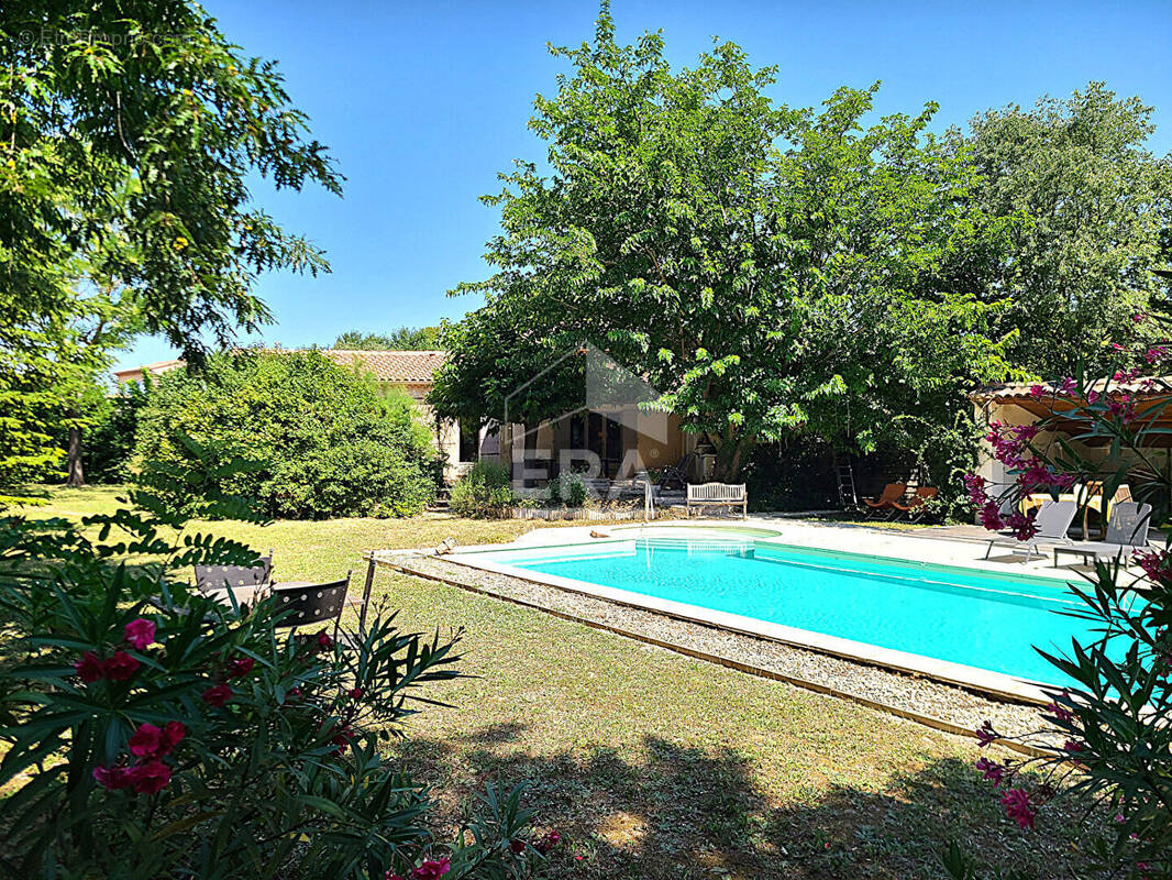 Maison à MAZAN