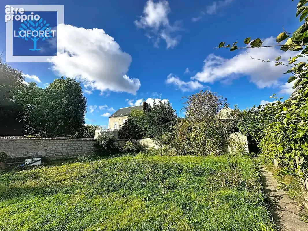 Photo Terrain à Parmain au prix de 182 750€