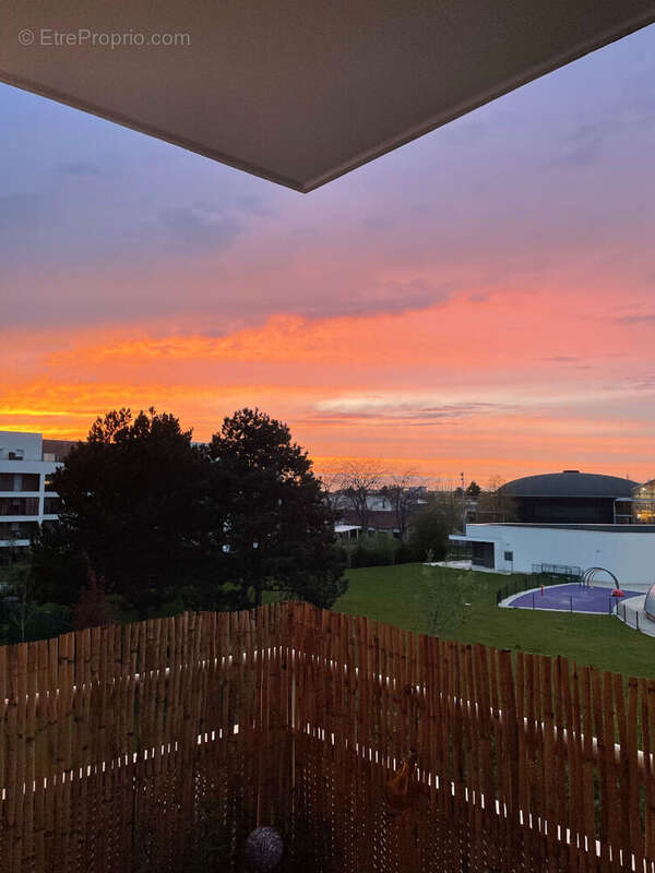 Appartement à COMBS-LA-VILLE