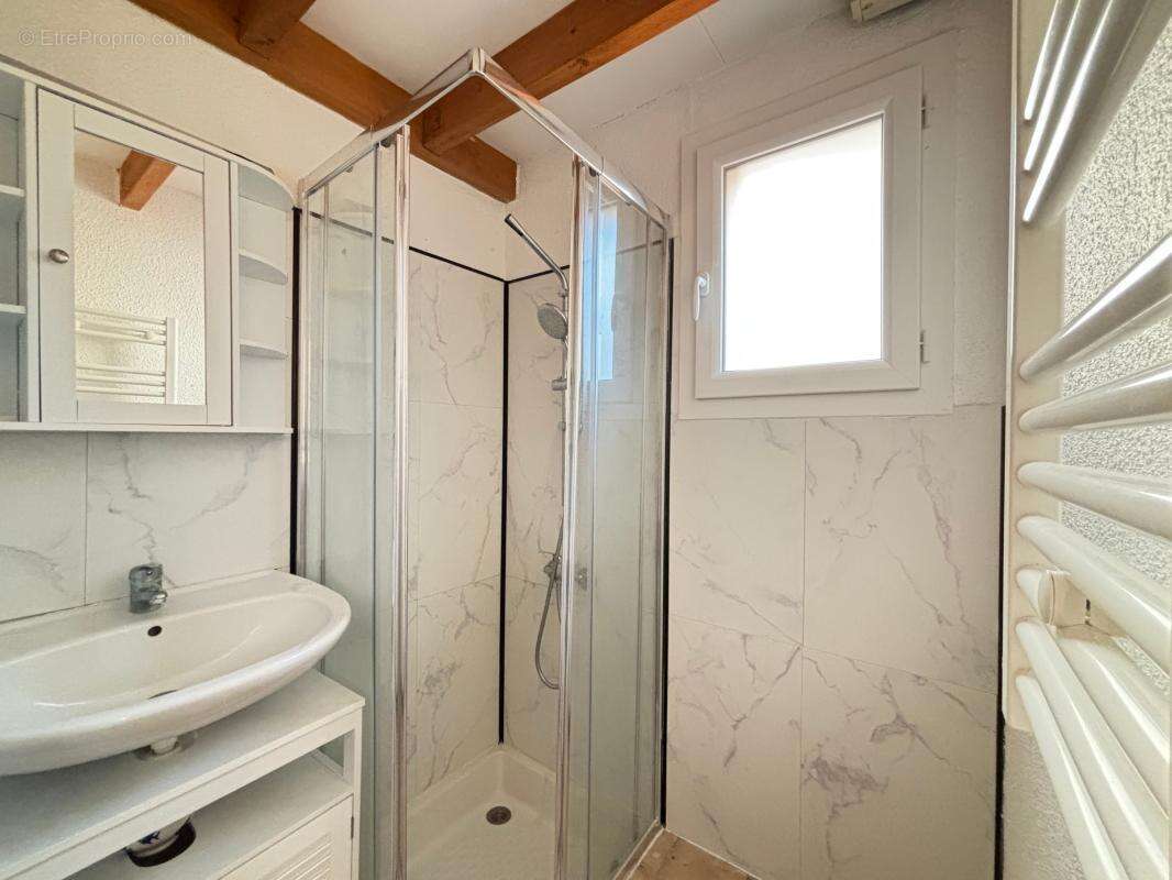 Maison à LES MATHES