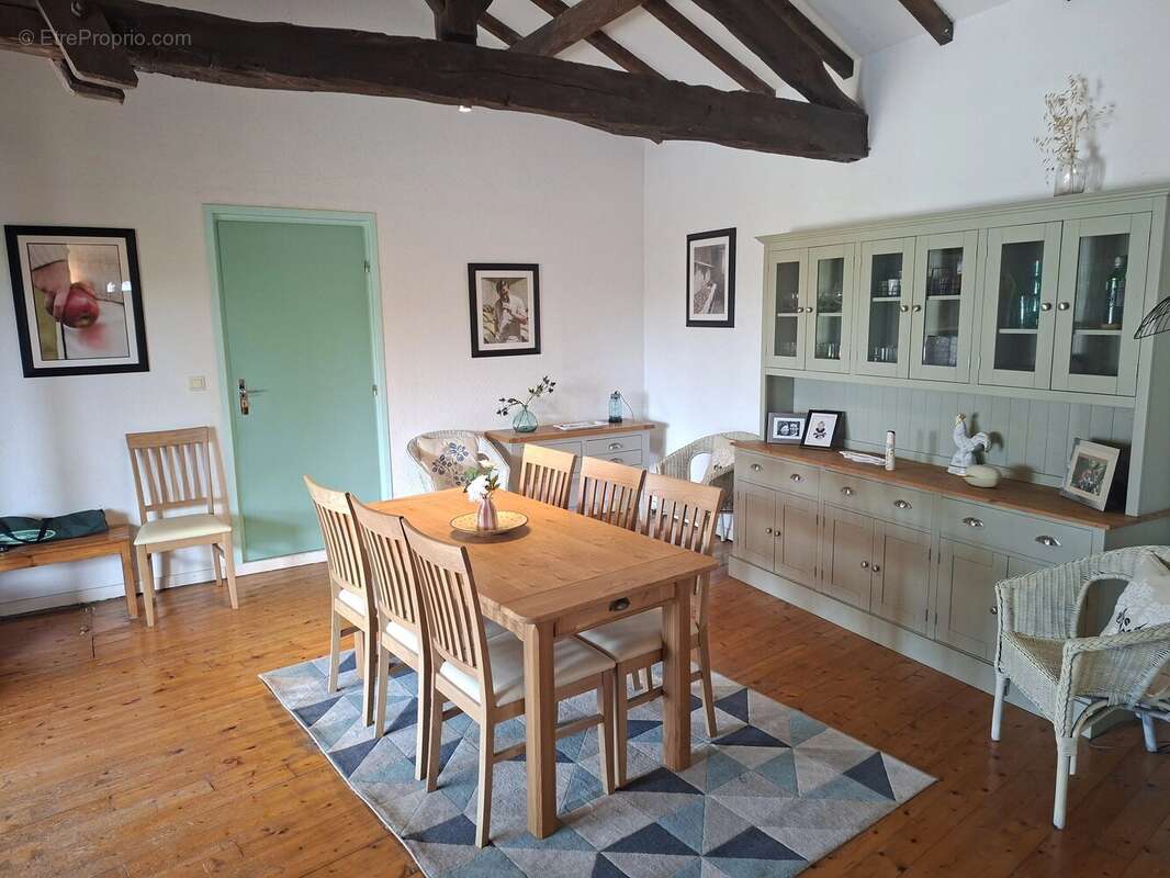 Propriété en pierre en excellent état avec piscine chauffée - photo 6