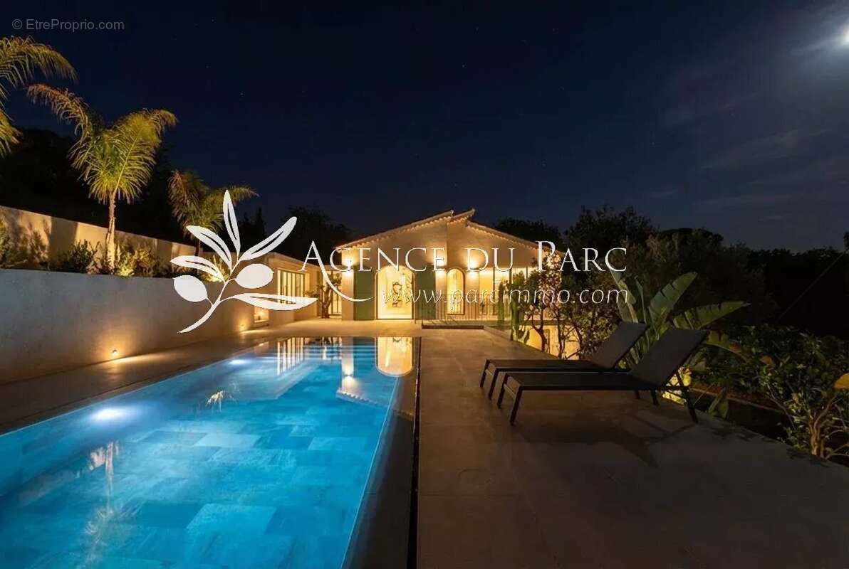 Maison à ANTIBES