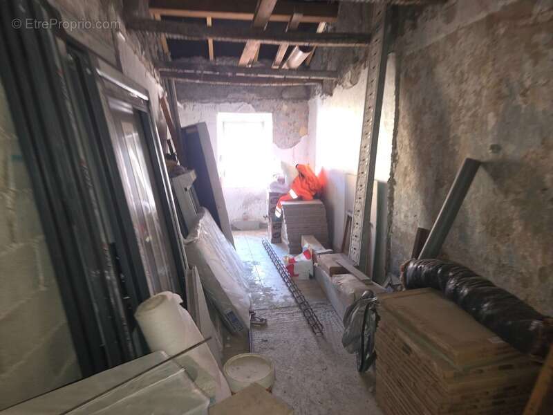 ALES (30) secteur Rochebelle, idéal investisseur immeuble de rapport de 150m² habitable environ et terrasse privative d'environ  - photo 18